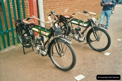 2002-06-17. The Vintage Motorcycle Club's Banbury Run, Banbury, Oxfordshire. (6)210210