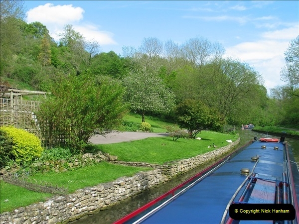 2005-05-05 On the Kennet & Avon Canal Between Bath & Trowbridge, Somerset.  (15)032