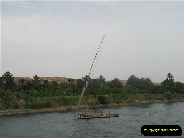 2006-05-09 Aswan & The River Nile, Egypt.  (5)147