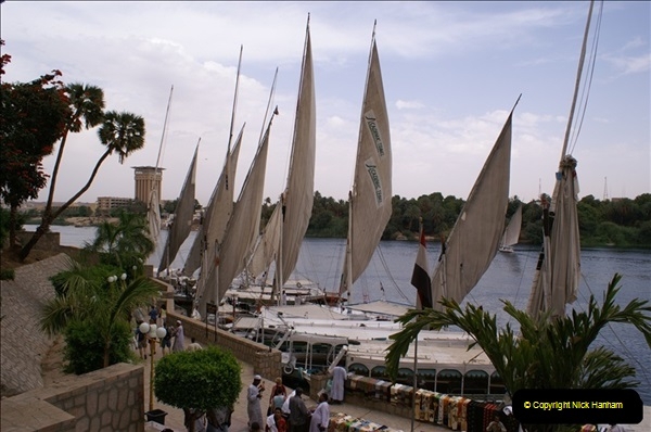 2006-05-10-Aswan-the-River-Nile-Egypt.-7161