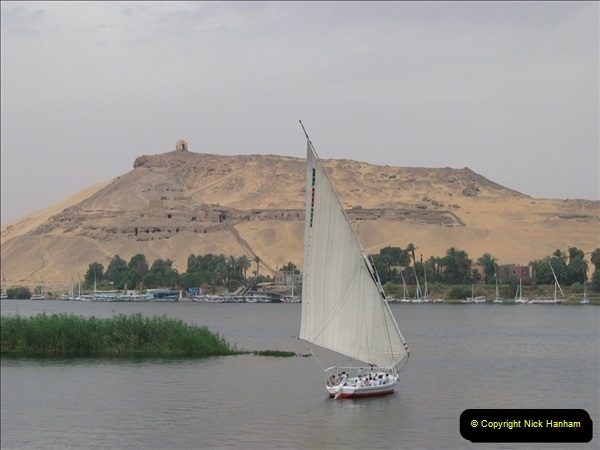 2006-05-11 The River Nile, Egypt.  (8)179