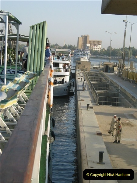 2006-05-12 The River Nile, Egypt.  (18)208