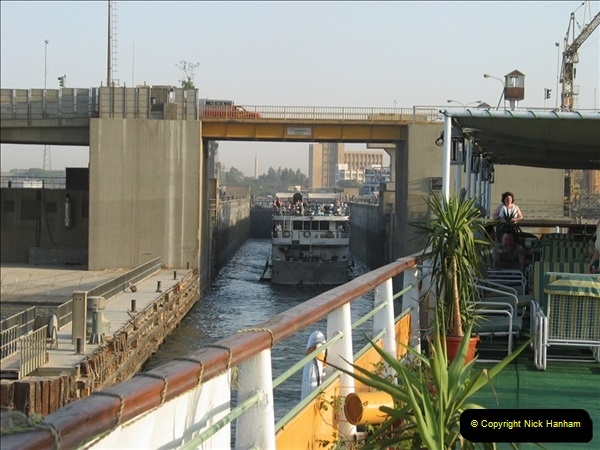2006-05-12 The River Nile, Egypt.  (23)213