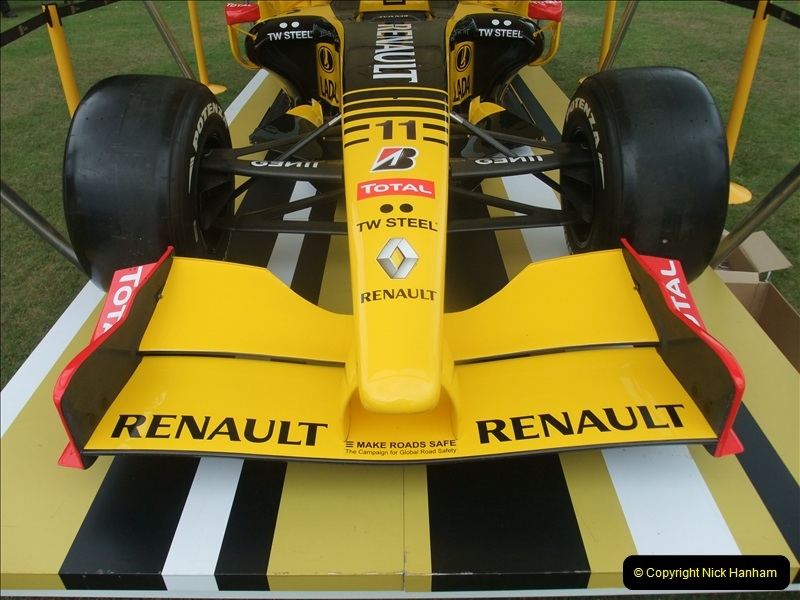 2011-07-24 Renault Cars Event @ Exbury Gardens, Hampshire.  (10)102