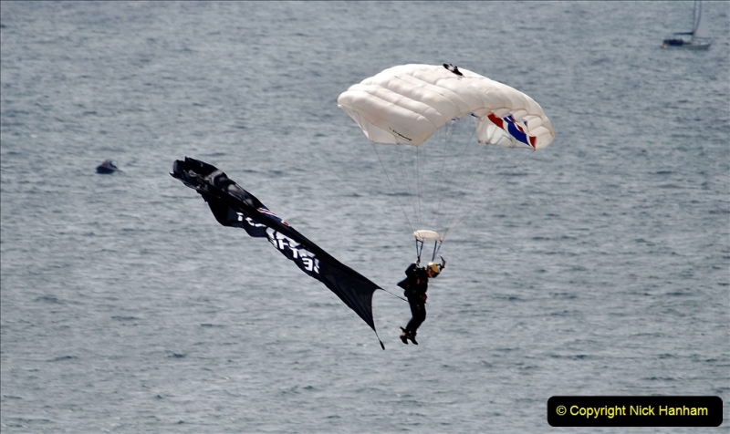 2019-08-30 Bournemouth Air Festival 2019. (22) Tigers Freefall Parachute Display Team. 022