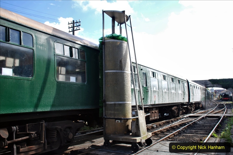 2020-09-02 Covid 19 running on the SR. (30) Service train wash. 030
