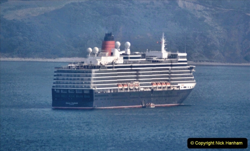 2020-08-10 Cruise ships in Weymouth Bay. (15) Queen Elizabeth. 148