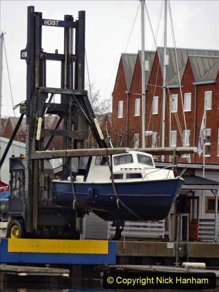 2020-12-14 Lymington, Hampshire. (8) Boat hoist. 206