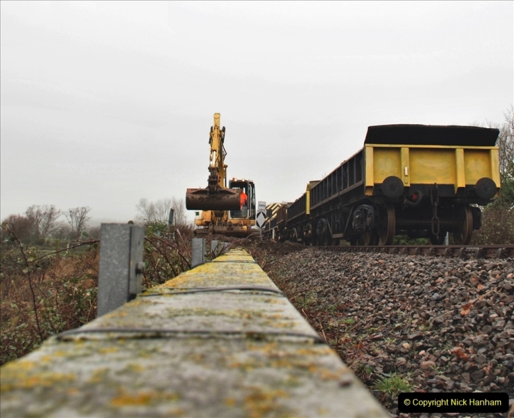 2022-01-11 Corfe Castle station track renewal. DAY 2 Spoil dump and track work. (84) 084