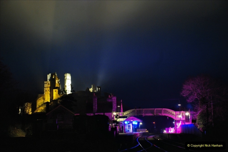 2021-12-19 SR Steam & Lights. (66) Corfe Castle.