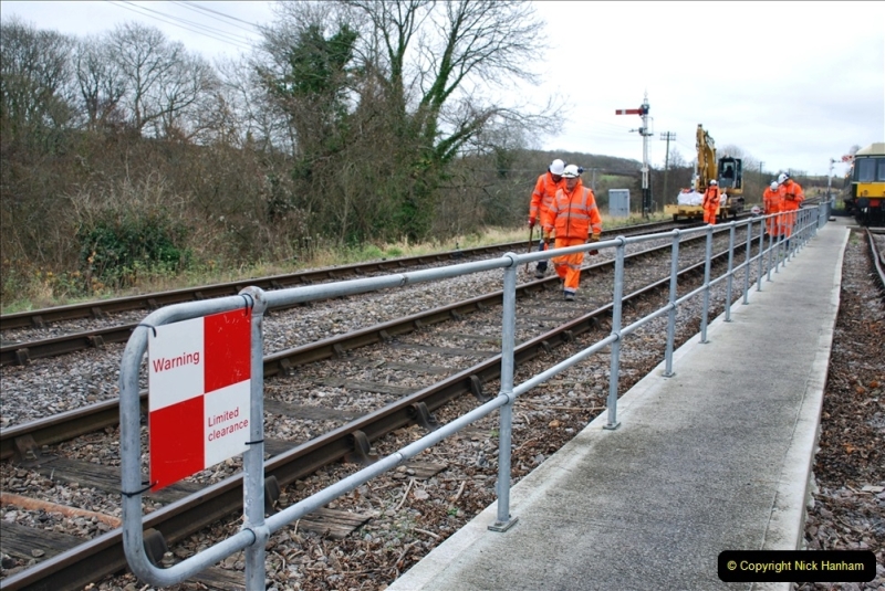 2021-12-20 Track Gang rail key replacement at Corfe Castle. (56) 056