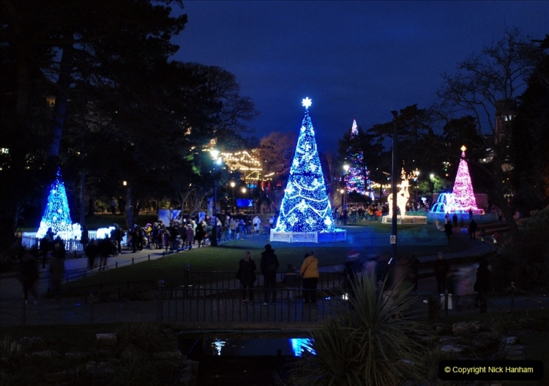 2021-12-20 Bournemouth Christmas Cracker and Lights. (105) 105