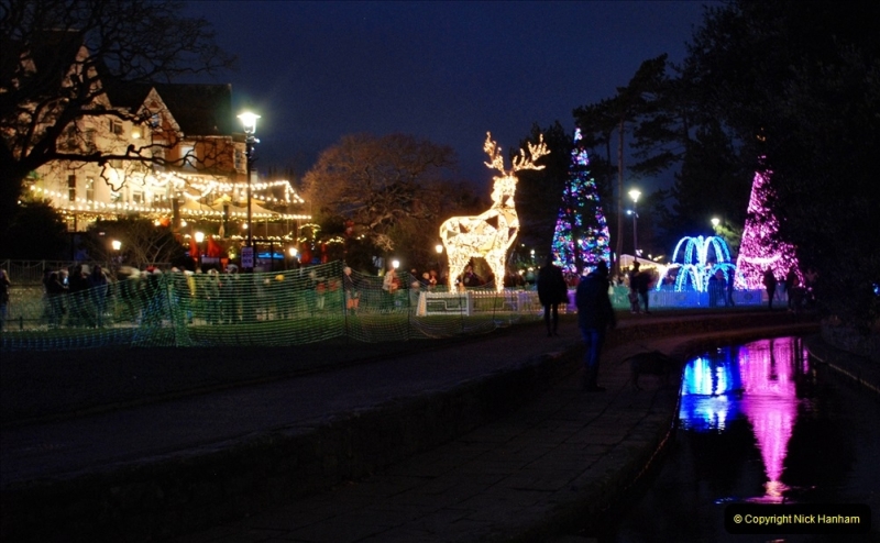 2021-12-20 Bournemouth Christmas Cracker and Lights. (112) 112