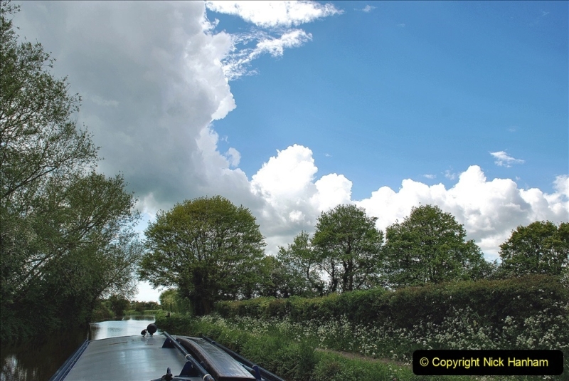 2021-05-19 Wiltshire Holiday Day 3. (97) Kennet & Avon Canal on a Sally Day Boat with friends. 097