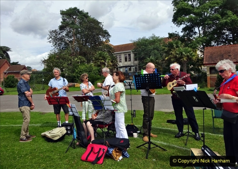 2021-07-29 Your Host with the U3A Ukulele Group at Poole Park supporting events in Poole, Dorset. (3) 007