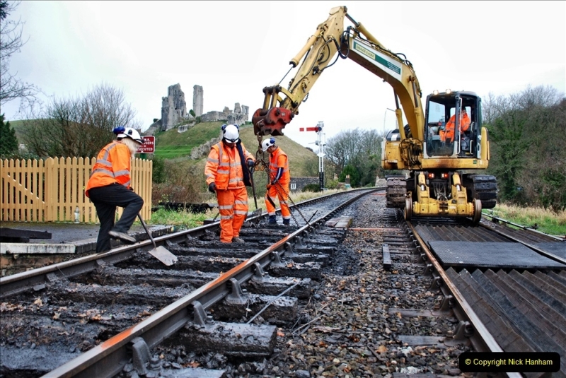 2022-01-10 Corfe Castle station track renewal. (45)  First panel lifted out. 044
