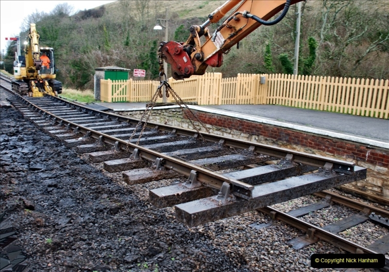 2022-01-10 Corfe Castle station track renewal. (47)  First panel lifted out. 046