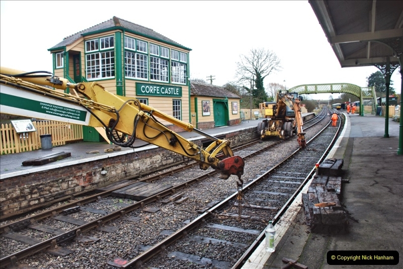 2022-01-10 Corfe Castle station track renewal. (70) 070