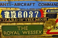 2022-03-04 D11 Class 62684 Wizard of the Moor. Painted splasher name to full nameplate. (2) 002