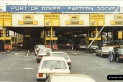 1990-02-18. Dover, Kent.  (1)142