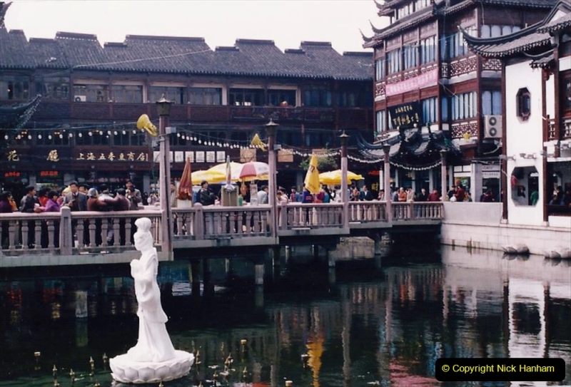 China 1993 April. (113) Yu Yuan Gardens. 113
