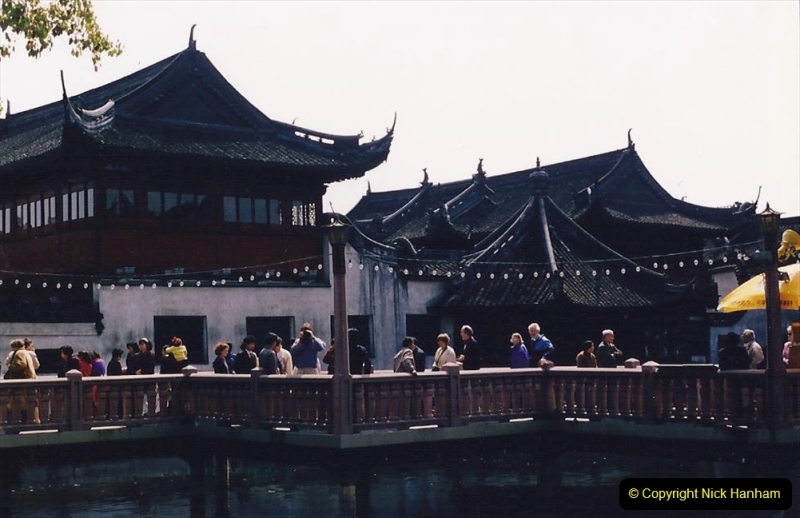 China 1993 April. (114) Yu Yuan Gardens. 114