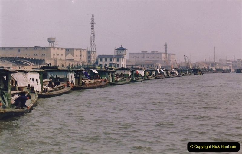China 1993 April. (68) On The Grand Canal Wuxi to Suzhou. 068