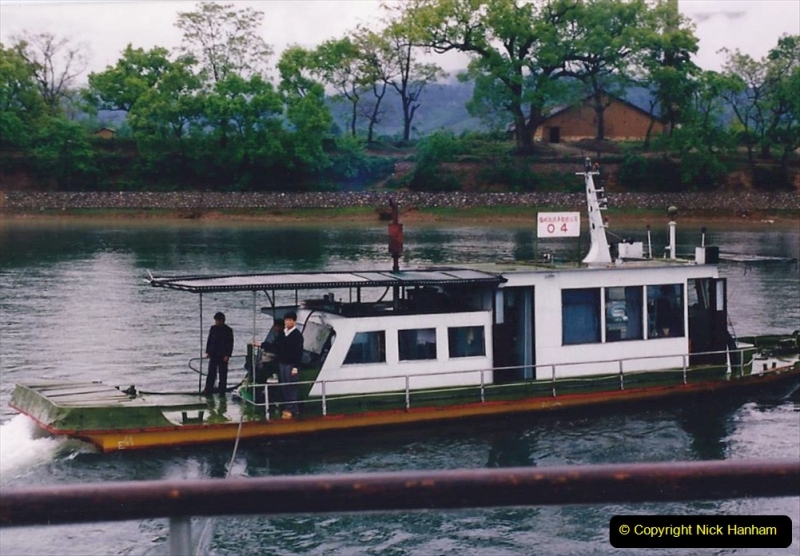 China 1993 April. (67) On the Li or Lijiang River  to Yangshuo. 067