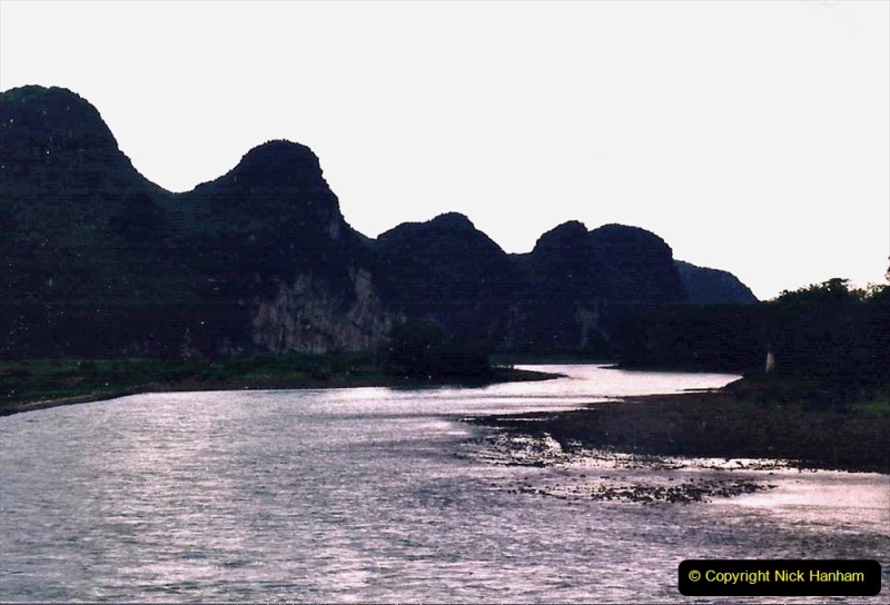 China 1993 April. (70) On the Li or Lijiang River  to Yangshuo. 070