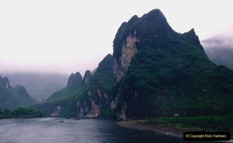 China 1993 April. (78) On the Li or Lijiang River  to Yangshuo. 078