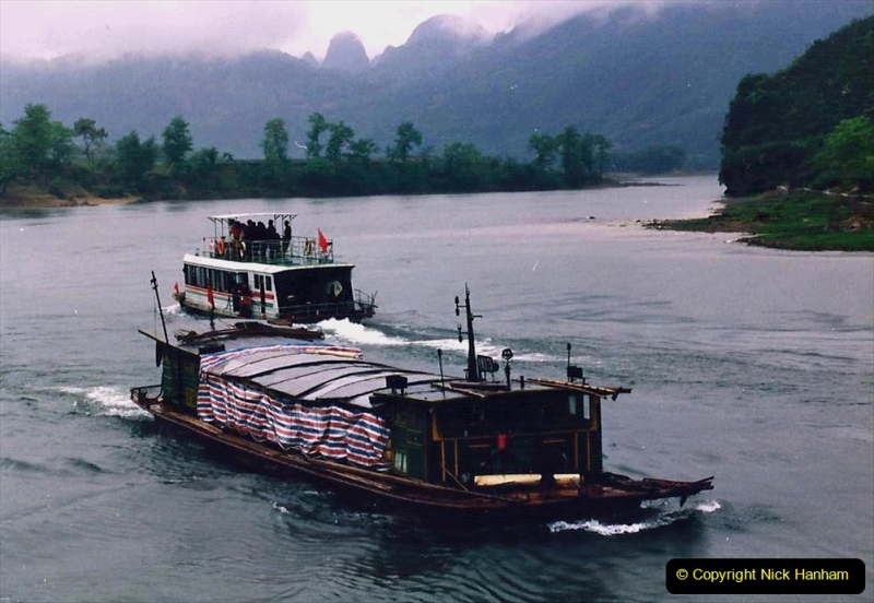 China 1993 April. (99) On the Li or Lijiang River  to Yangshuo. 099