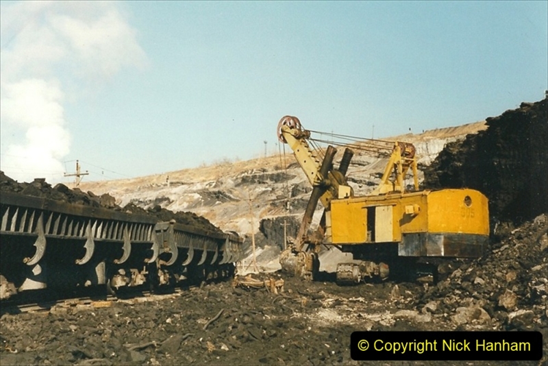 China 1999 October Number 1. (129) At Jalainur Opencast Coal Mine.