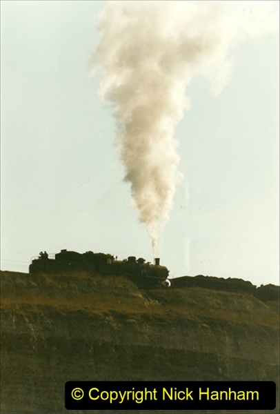 China 1999 October Number 1. (153) At Jalainur Opencast Coal Mine.