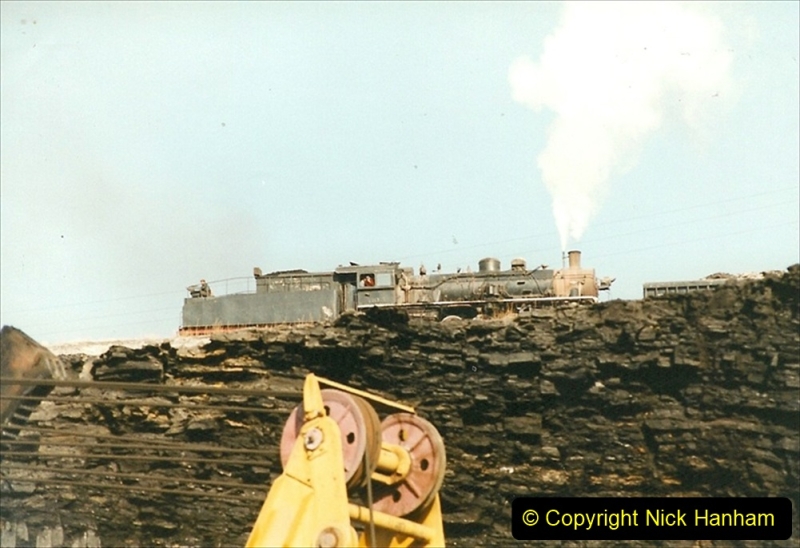 China 1999 October Number 1. (166) At Jalainur Opencast Coal Mine.