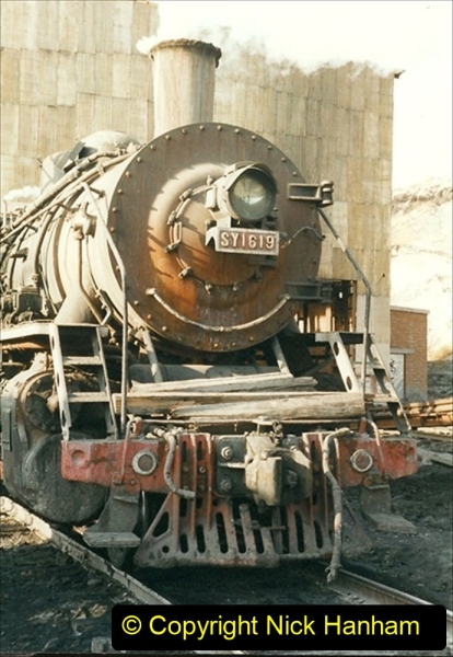 China 1999 October Number 1. (171) At Jalainur Opencast Coal Mine.