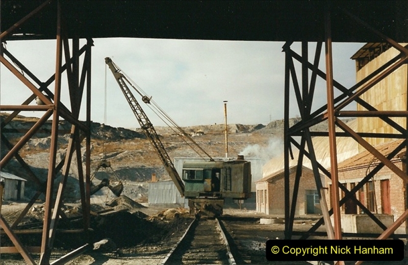 China 1999 October Number 1. (199) At Jalainur Opencast Coal Mine.