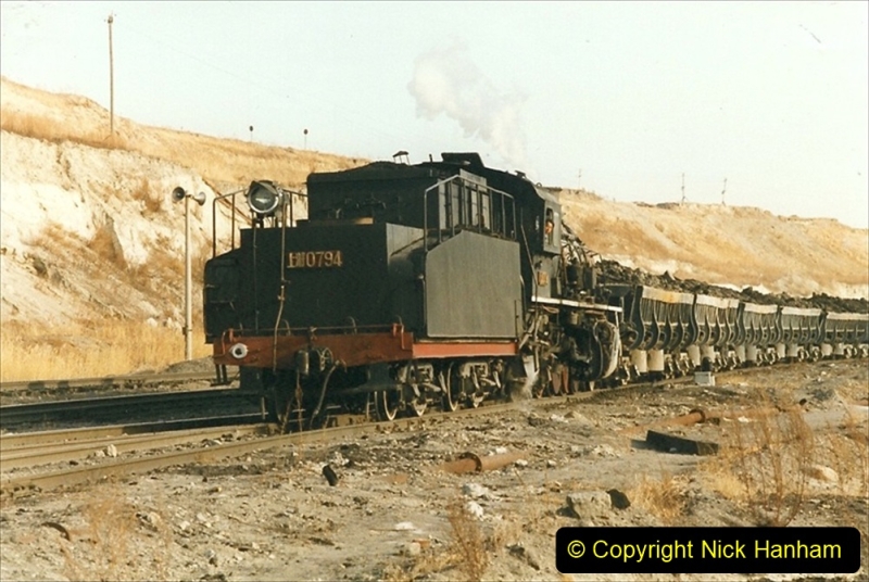 China 1999 October Number 1. (219) At Jalainur Opencast Coal Mine.