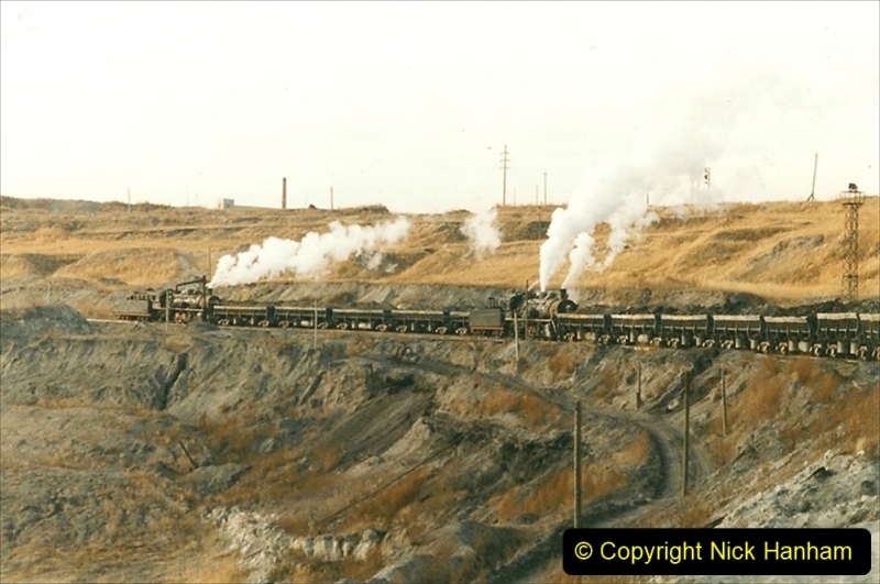 China 1999 October Number 1. (227) At Jalainur Opencast Coal Mine.