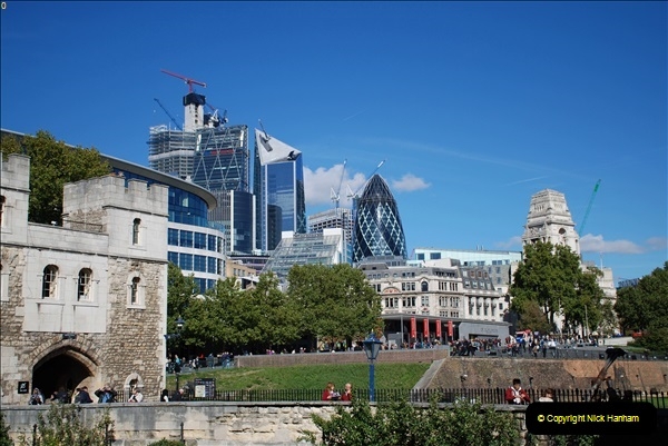 2018-09-24 Central London The Walkie Talkie Sky Garden) and Tower Bridge. (80)080