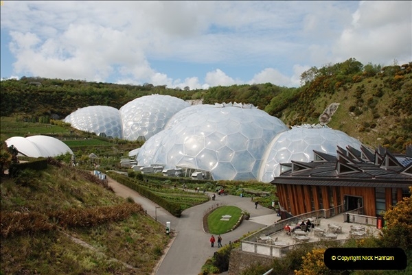 2009-04-30 The Eden Project.  (180)324