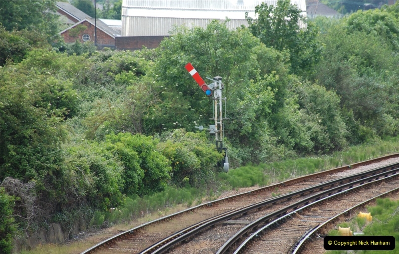 2019-06-02 MBF Meeting on the IOW. (62) Island line trains pass the Museum. 063