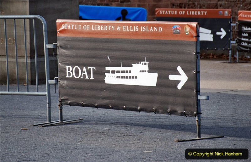 2019-11-10 New York. (103) Boarding our boat for Liberty Island. 103
