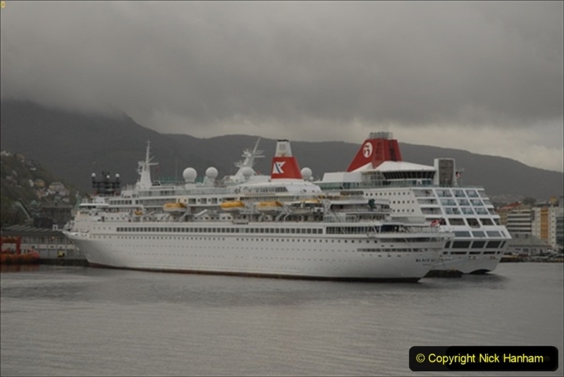 2012-05-15 Norway Cruise. Bergen.  (17)121