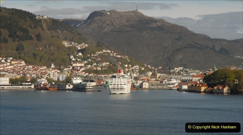 2012-05-15 Norway Cruise. Bergen.  (187)291
