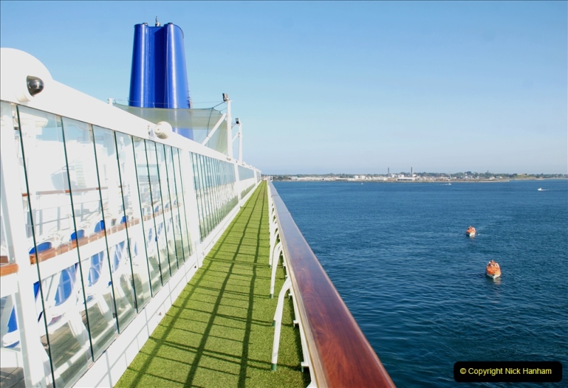 2019 June 28 to 05 July P&O MV Oriana France, Spain and Guernsey. (21) Guernsey CI. Tendering ashore. 021