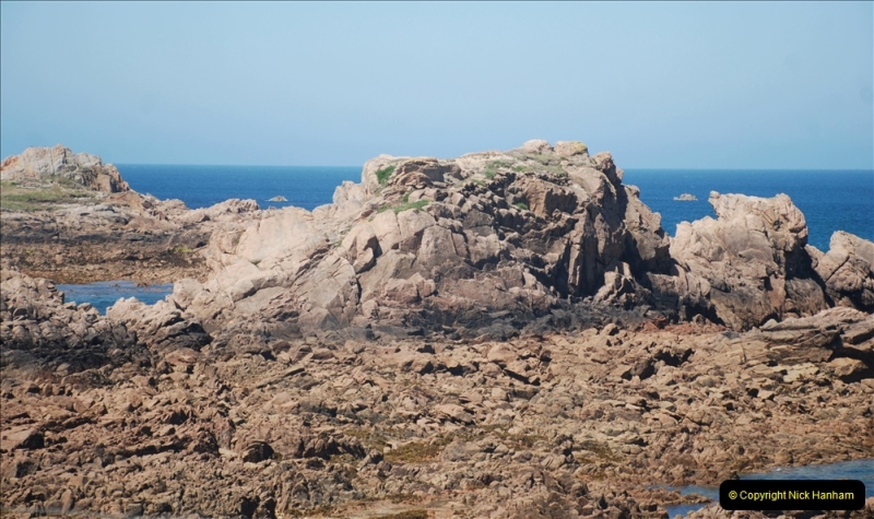 2019 June 28 to 05 July P&O MV Oriana France, Spain and Guernsey. (84) Guernsey CI. Round the island costal bus ride. 084