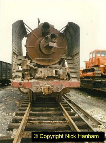 Pakistan and China 1996 June. (24) Zhongwei China Rail Depot. 024