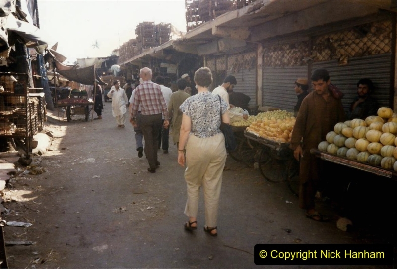 Pakistan and China 1996 June. (41) Karachi.  Local Market. 041