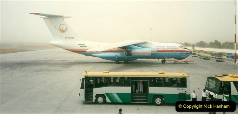 Pakistan and China 1996 June. (5) Islamabad fuel stop. 005