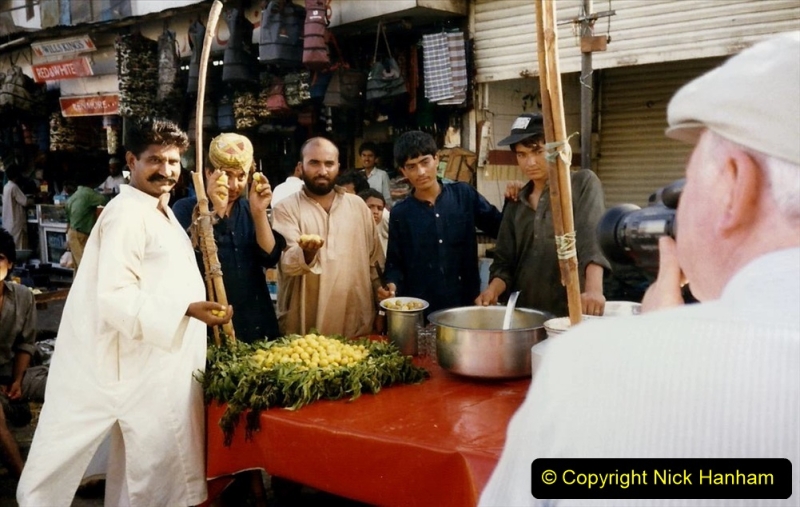 Pakistan and China 1996 June. (53) Karachi.  Local Market. 053
